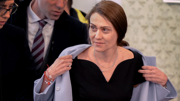 Синовете на Гинка от ЧЕЗ дружат с децата на елита