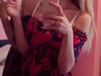 Адриана се умори от диети! Иска задник като на Ким Кардашиян