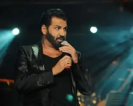 Азис с нов апартамент! Изкара го за час пеене