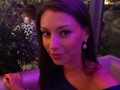 Бакалова ревнува от доведената щерка на Денков! (+ УНИКАЛНИ снимки на бившата му съпруга)