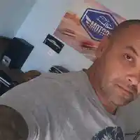 Боби от „София ден и нощ“ бил общ работник