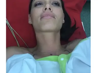 Черната Златка се наблъска с кило и половина силикон, за което не плати и една стотинка