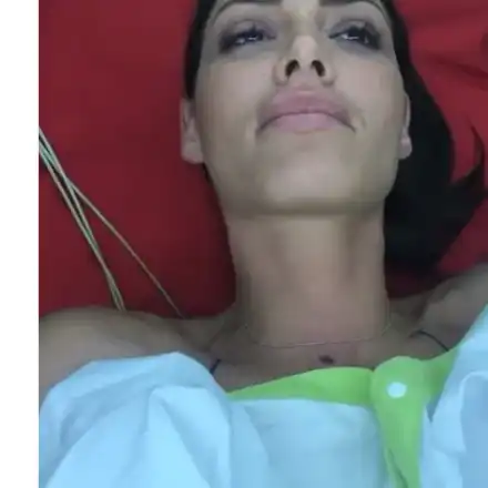 Черната Златка се наблъска с кило и половина силикон, за което не плати и една стотинка