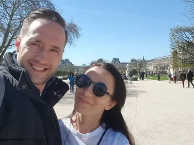 Дарин Ангелов прави второ бебе в Париж