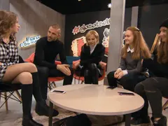 Дъщерята на футболната звезда Георги Пеев на сцената на „Гласът на България“