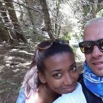 Део вдига фамилна къща в Годеч