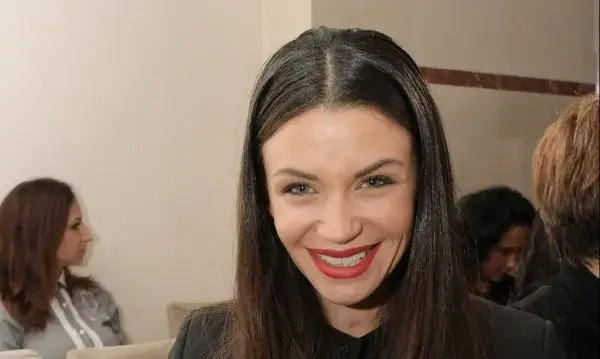 Диляна Попова тръгна на балет (Моделката сбъдва детската си мечта)