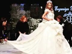 Евгения Борисова закри Sofia Fashion Week с уникална рокля в ливански стил (Ще покори света с този модел)