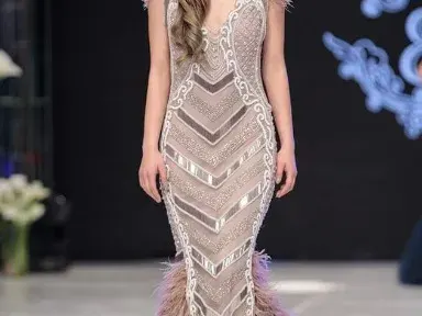 Евгения Борисова закри Sofia Fashion Week с уникална рокля в ливански стил (Ще покори света с този модел)