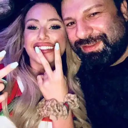 Гери-Никол става чалгарка, записва дует с Тони Стораро