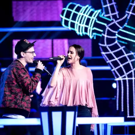 Жесток вокален двубой! Камелия открадна топ певица