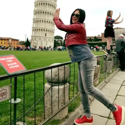 Лили Клюкарката вдигна корема на 10 000 м