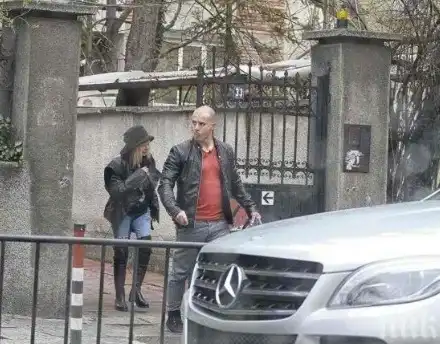 Лили с нов джип за ЧРД! Сама си го подари (Подробности)