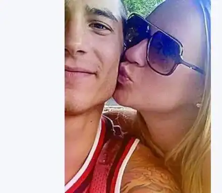 Лора Караджова още спи с бившия си, макар че му би шута