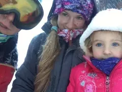 Лора Караджова се събра с мъжа