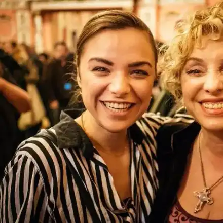 Майката на Рая Пеева от „Скъпи наследници“ била на хапчета заради нея