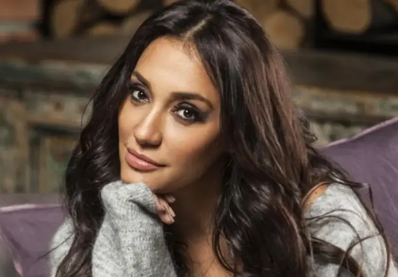 Мария Илиева се вталява с вода