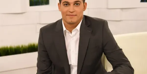 Плейбоят на Нова телевизия Деян Веселинов слиза от екран