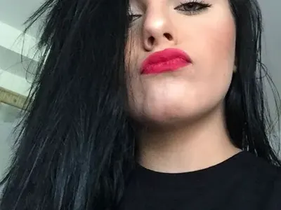 Наталия Симеонова вдигна ръце от щерка си! (Вижте какви ги върши Вики Ризов)