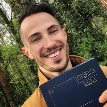 Наум Шопов започва да прави гърди! Певици и плеймейтки ще се редят на опашки, за да се силиконизират при него