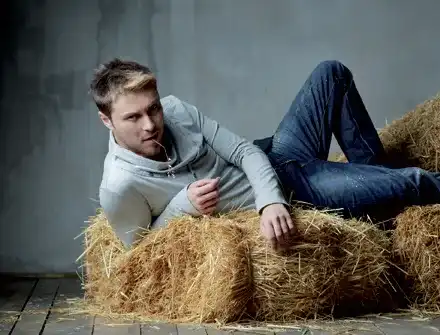 Очевидец разкрива: 20 войници щяха да изнасилят Миро в казармата! (Шокиращи подробности)