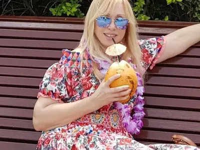 Окапаха зъбите на Кристина Димитрова заради проблемите на сина й Митко със закона и престъпността (Цери пародонтозата в Израел)