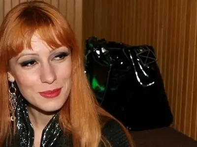 Психо тормози Деси Бакърджиева