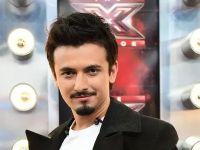 Славин избяга от Саня! (Прави нова група)