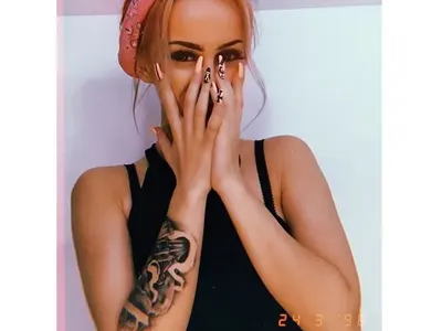 Сузанита се нашари цялата в татуси