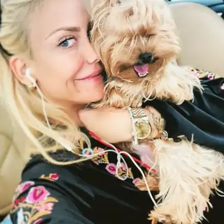 Венета Харизанова се хвали с куче за 2 бона