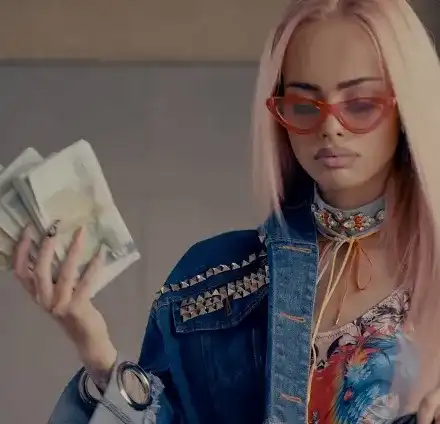 Вулгаризмите на Сузанита стигнаха до СЕМ, Орхан Мурад се видя в чудо покрай разюзданата си щерка