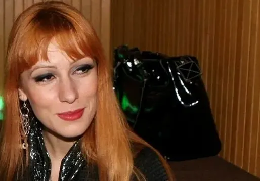 Психо тормози Деси Бакърджиева