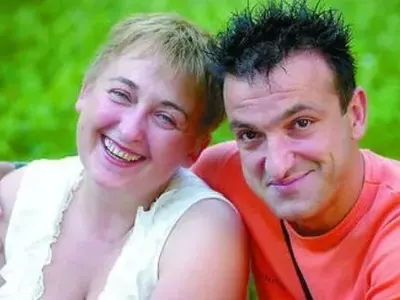 Зуека е двуженец! Има действащ църковен брак (Подробности)