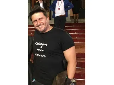 Асен Блатечки се ошишка! Качи 15 кила, след като спря цигарите