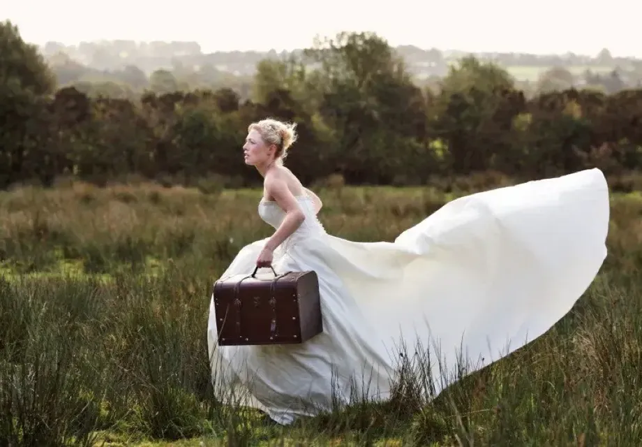 Барманка завлече жених с 10 бона