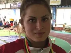 „Борнзовата\" ни щангистка Даниела Пандова останала сираче (От близо 10 години живее при треньора си)