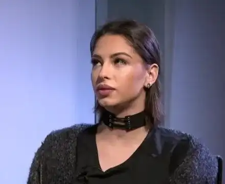 Цвети Стоянова с ново лице! Гимнастичката сложи ботокс филъри в устните й скулите, пърха  с  удължени мигли