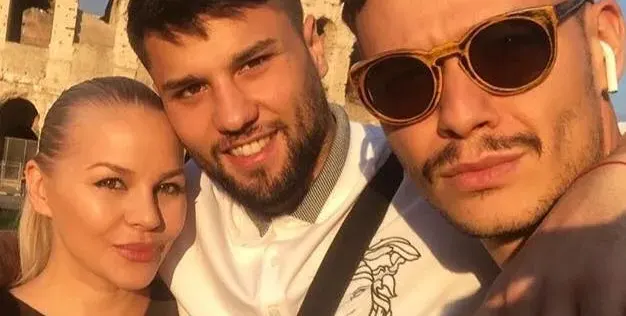 ДесиСлава заряза бебето