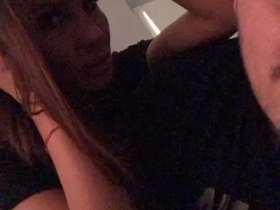 Ексклузивно! Известна чалга певица заби милионерски наследник! (Подробности)