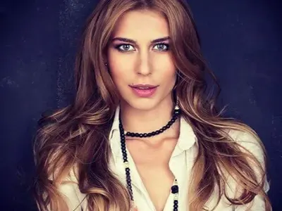 Ексклузивно в HotArena! Тази клюка обикаля светските среди: Иво Кръстев бил шута на Дани от Люлин, тя забила собственика на „Хепи“ Орлин Попов?