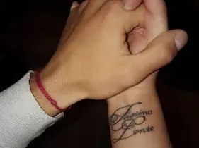 Футболна половинка се пусна само по чорапки! Разделя се с гаджето си от Лудогорец? (Подробности)