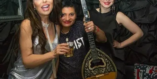 Ивана вади 10 бона за силикон! Съжалява, че преди години оряза пищния си бюст (Подробности)