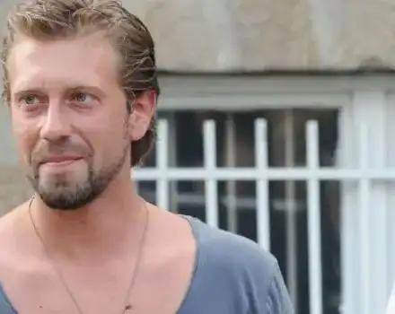 Калин Врачански прибра старо гадже, натиска я по градинките