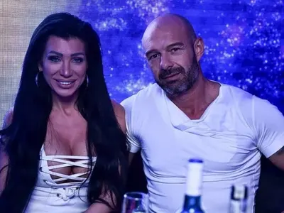 Катрин Вачева върти и спонсор, и млад тъпкач! (Ето я с по-възрастния)