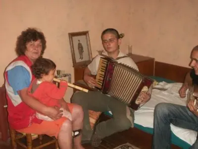 Майката на Годжи не признава новата му жена (+Уникални снимки!)