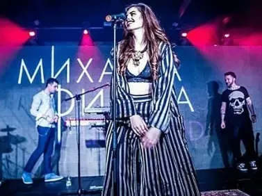 Михаела Филева бори анорексията! Плаши с тяло като клечка