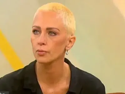 Нана си маха яйчниците като Анджелина Джоли