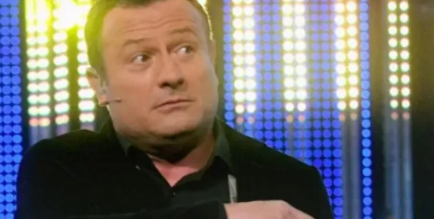 Орязаха Раков с половин заплата! Гала изпусна самолета заради шопинг, закъсня за ефир