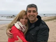 Плевнелиев кръщава сина на покойния баща на Деси Банова