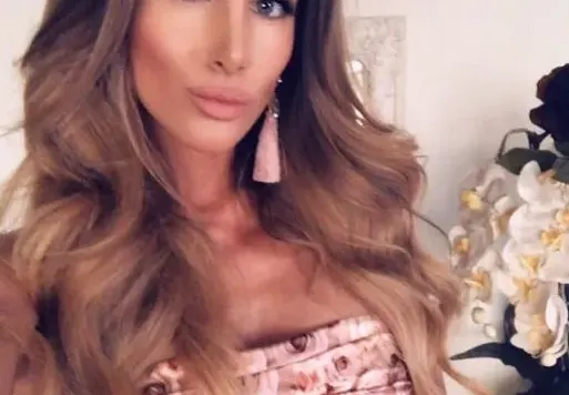 РЕКОРД! Новият нос на Тамара удари 20 бона! (+ Къде Мис България си направи пластиката)